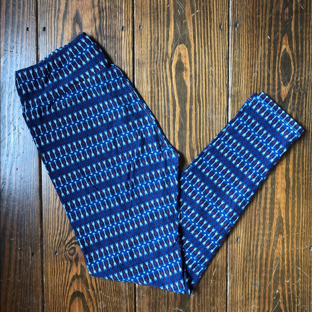 SOLD LuLaRoe OS Leggings
